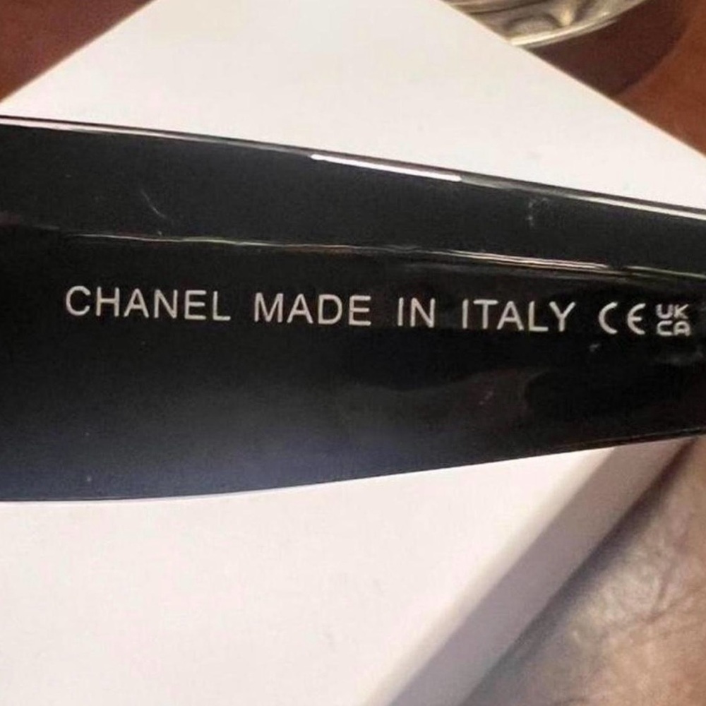 CHANEL Black Sunglasses with Gold Accents - Picture 3 of 6